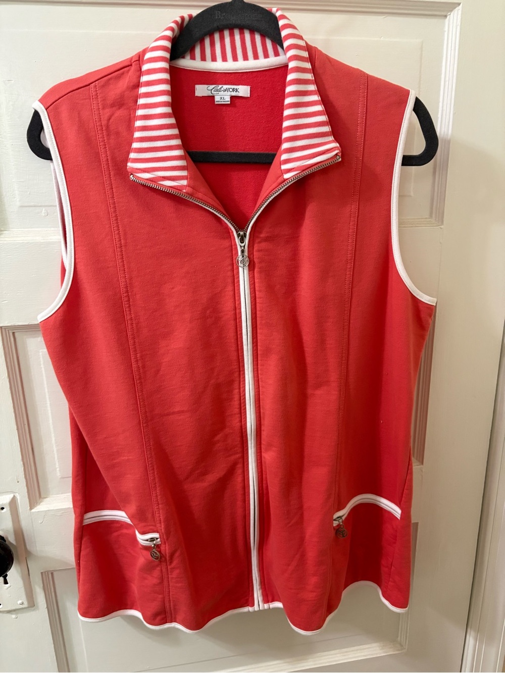 Cali and York Coral Zip-Front Sleeveless Vest